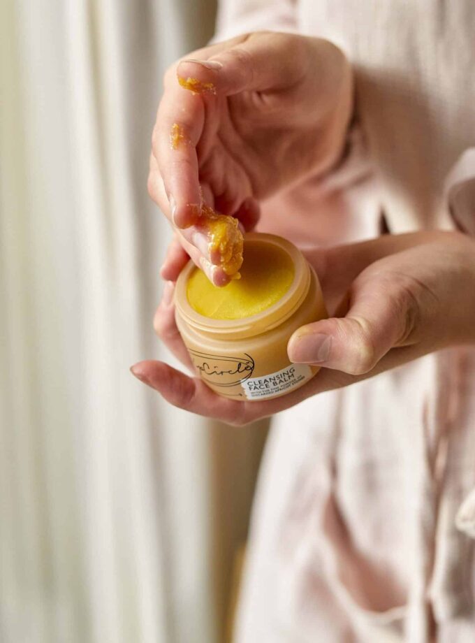 Cleansing Balm with Oat Oil + Vitamin E 55 ml.